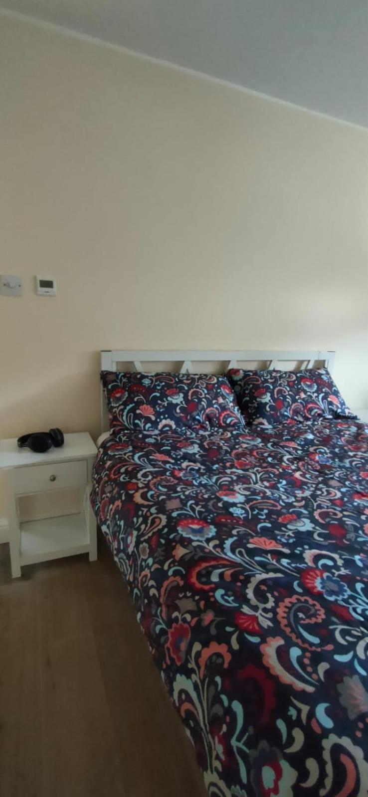 Adel'S House Bed and Breakfast London Exteriör bild